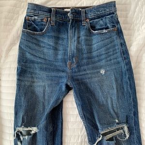 Ankle Straight Jeans